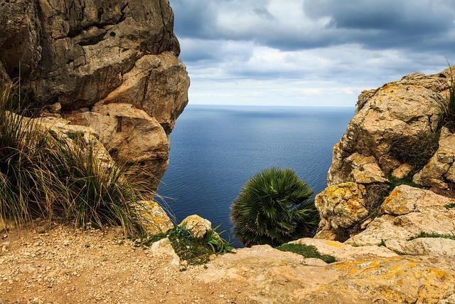 Exploring Majorca: Your Ultimate Guide to the Island's Beaches, Culture, and Hidden Gems