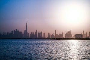 Essential Dubai: A Comprehensive Travel Guide to the City of Innovation, Luxury, and Culture